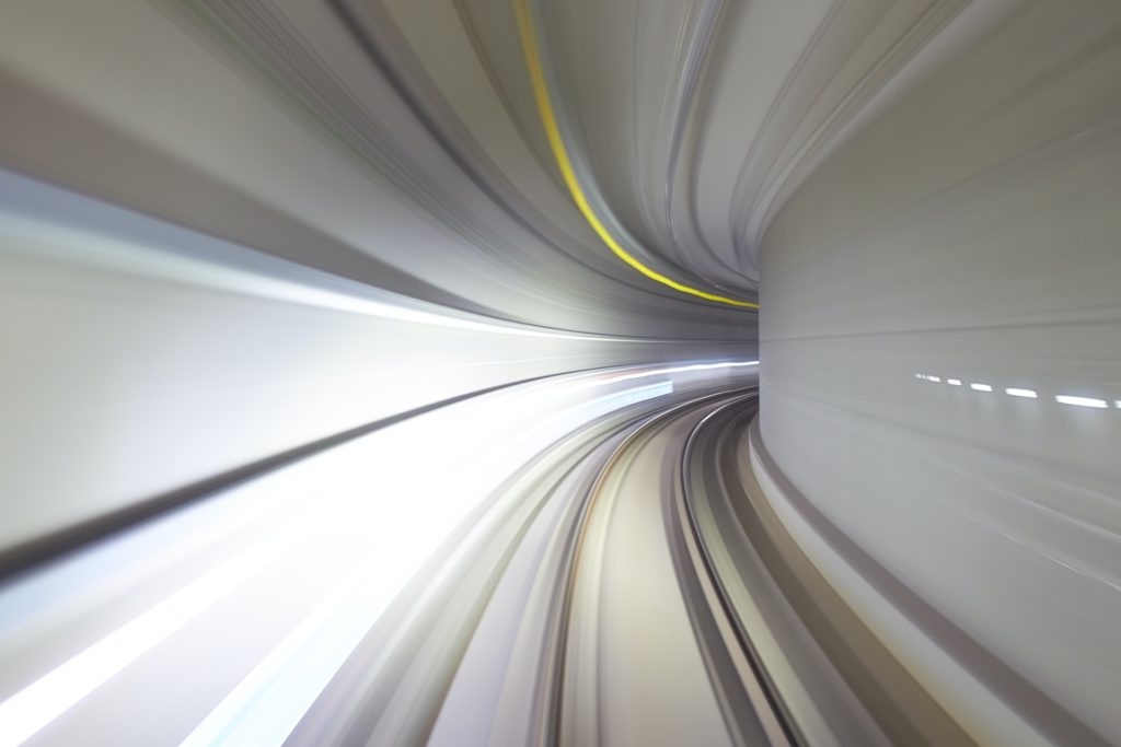 mathew schwartz sb7RUrRMaC4 unsplash 1024x683 1 Czy smartfony mogą być szybsze od komputerów osobistych?
