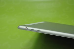 cropped-macforce_ipad_volume_6 cropped macforce ipad volume 6 Wymiana przycisków w iPad