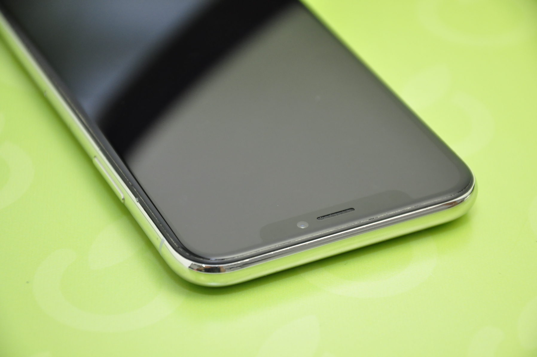 cropped-macforce_iphone_aparat_przód_4