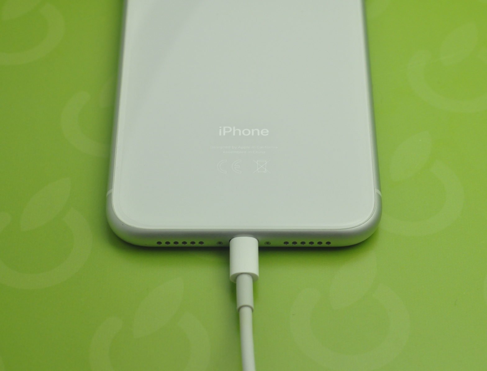 cropped macforce iphone dock 6 Wymiana złącza ładowania w iPhonie w Warszawie