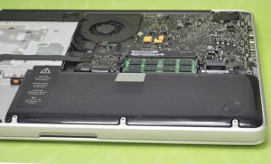 cropped-macforce_macbook_bateria_1 MacForce – serwis wymiany baterii MacBooków Warszawa