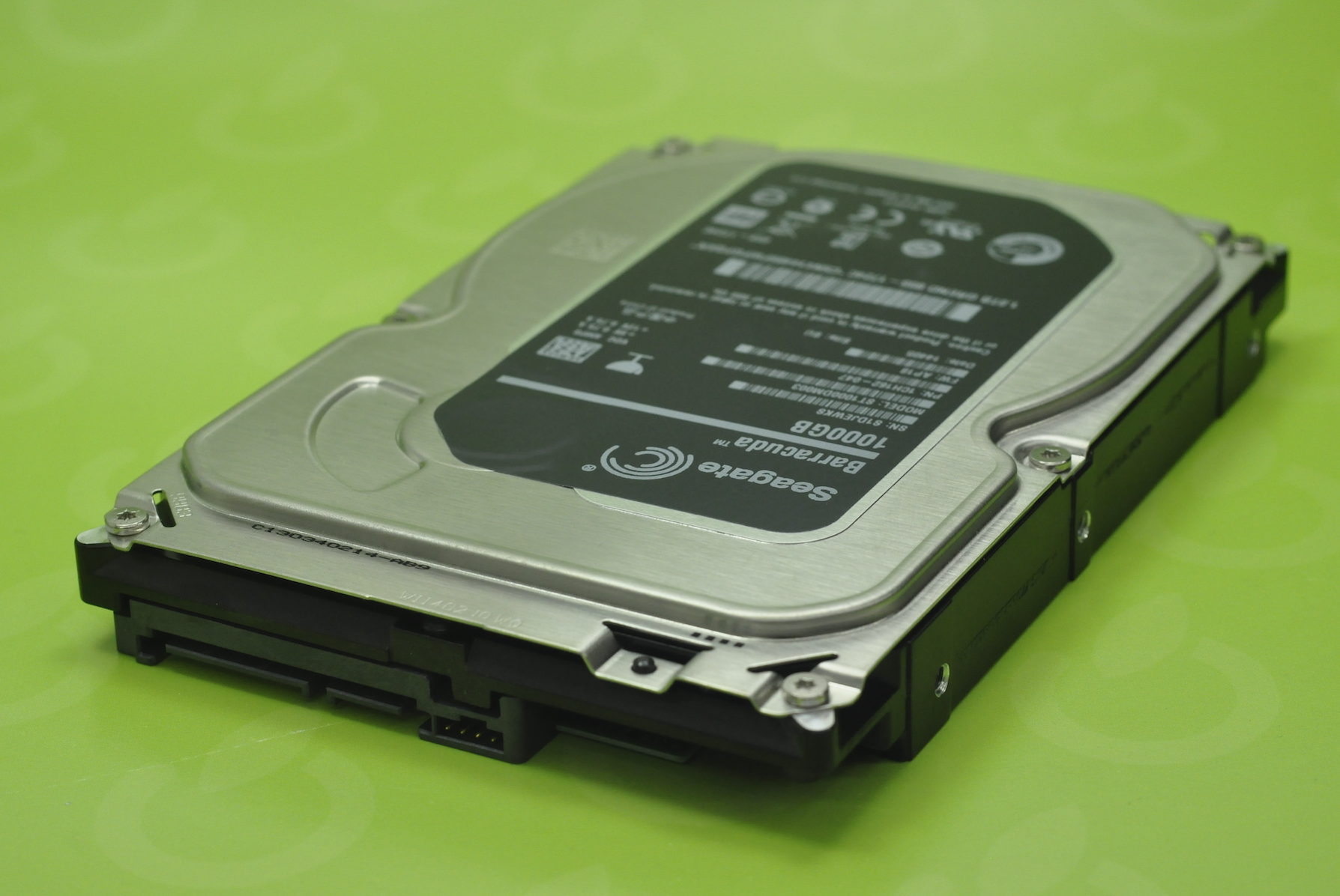 cropped-macforce_macbook_dysk_9