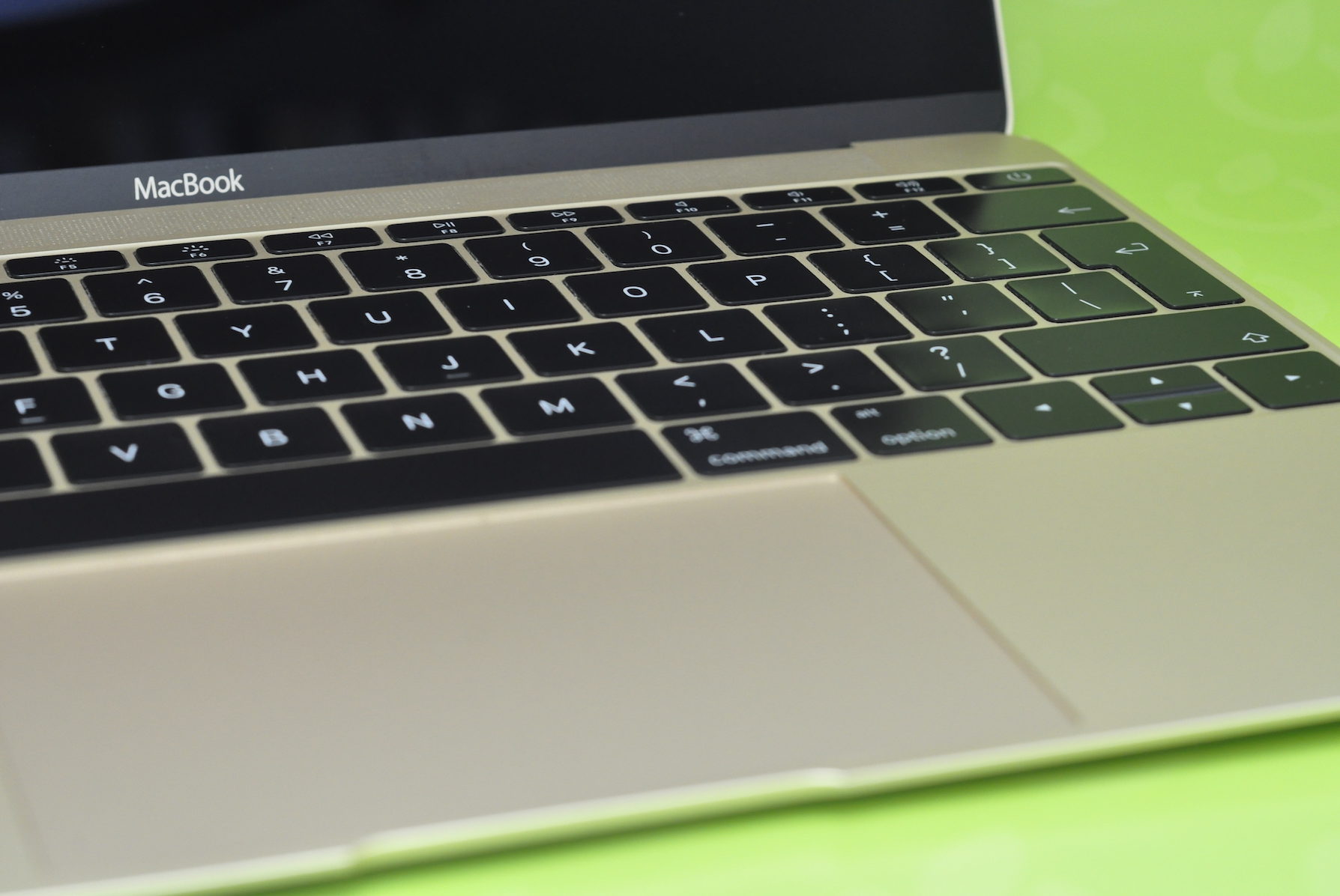 cropped-macforce_macbook_klawiatura_9-1