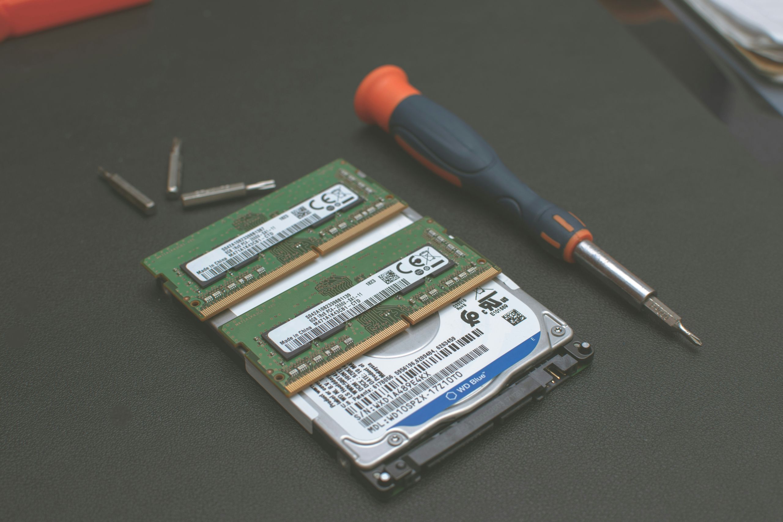 iMac_5 iMac 5 scaled Rozbudowa RAM w iMac